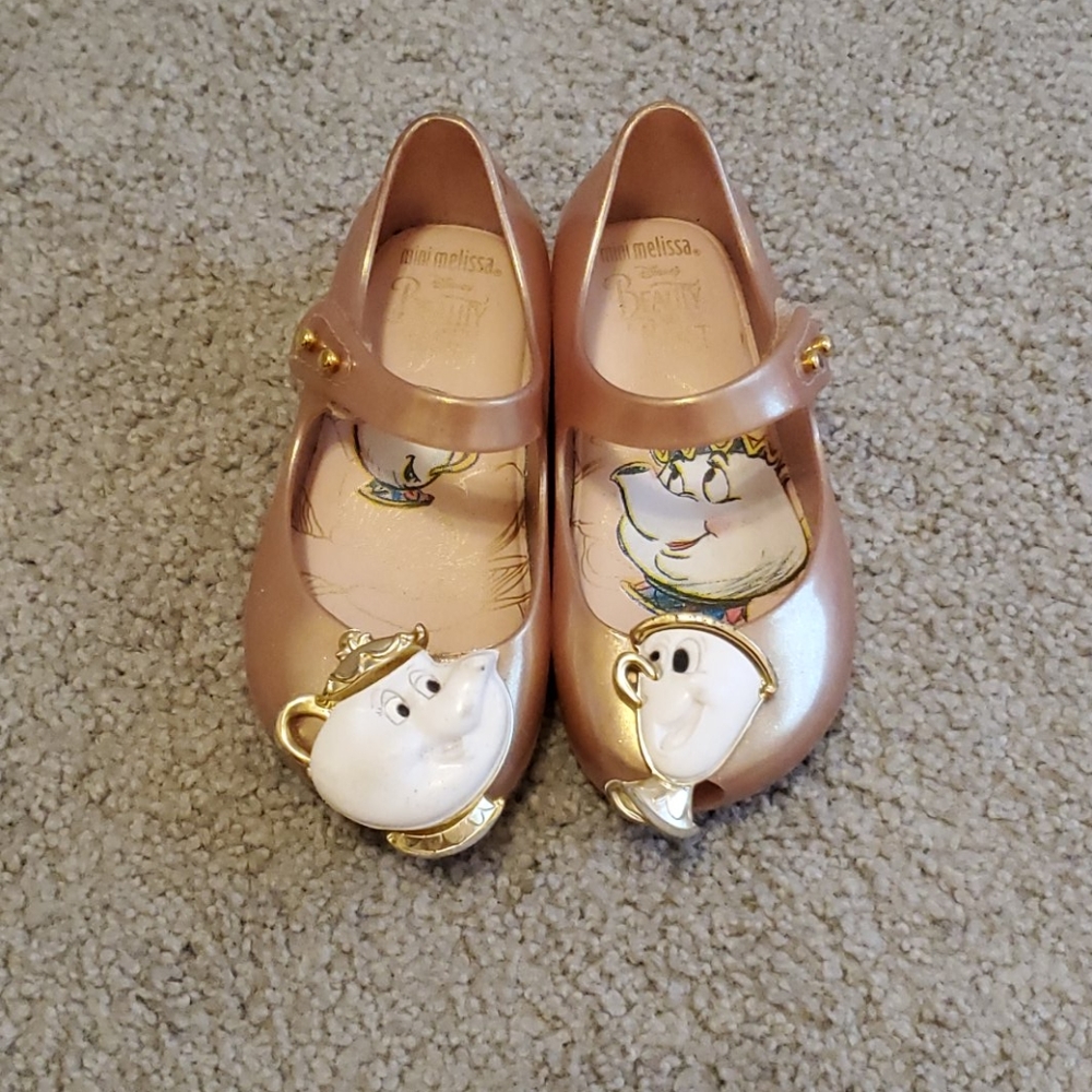 Little girls Mini Melissa beauty and the beast sz6